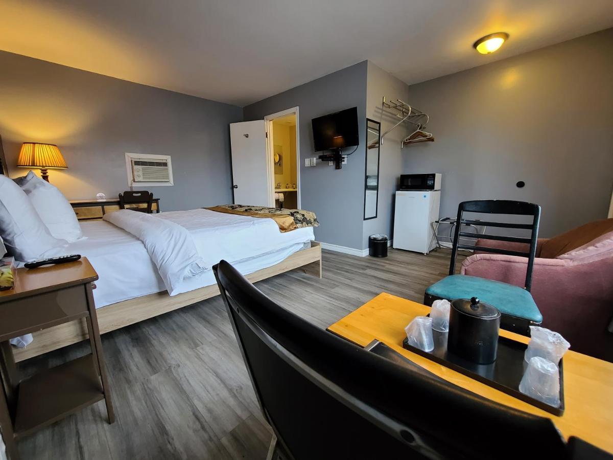 Highland Motel Норт-Сідней Екстер'єр фото